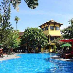Resort Riverside &, Hội An